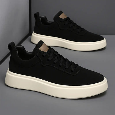 Sneakers Noir en Daim - Tres Confortable