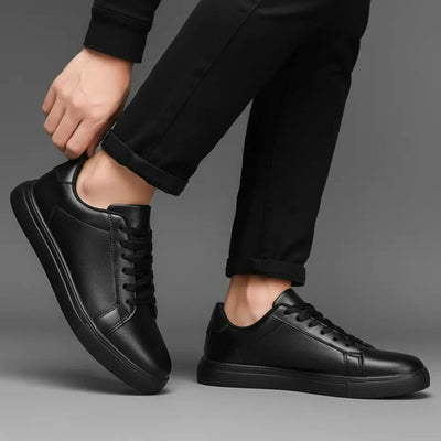 Sneakers Noir en Cuir - Tres Confortable