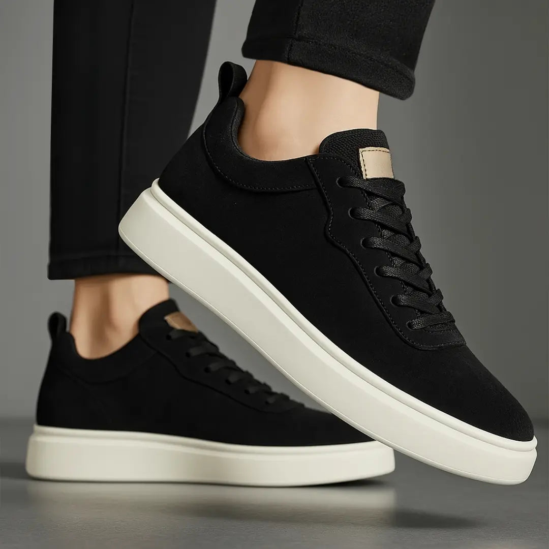 Sneakers Noir en Daim - Tres Confortable
